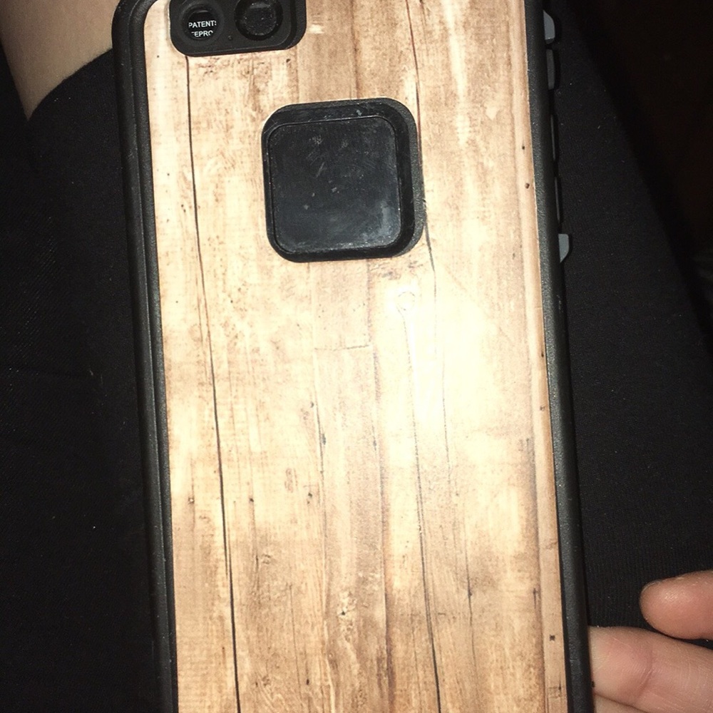iPhone case - Picture 2 of 2